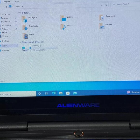 Alienware M11x R2, Core i7-U640 8GB RAM 750GB HDD Win10Pro -GT 335M-AS IS - Picture 5 of 13